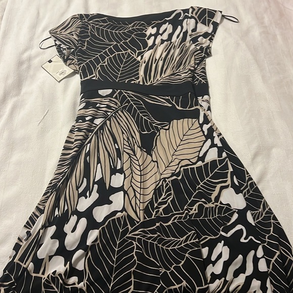 NWT adorable blk/tan dress - Picture 5 of 5